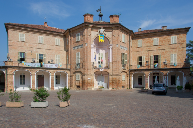Castell'Alfero | Visite Castello di Castell'Alfero e Museo 'L Ciar